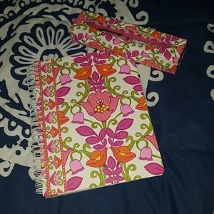 NWOT Vera Bradly Agenda NB & Pen Set